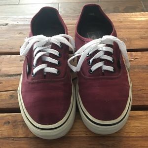 Girls vans tennis shoes